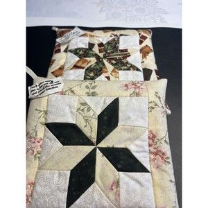 Pair of Amish Made “Spice” Hot Plate Holders Mats Floral Star Multi Colored